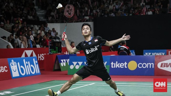 Anthony Sinisuka Ginting kalah dari Kantaphon Wangcharoen di babak 16 besar Indonesia Open 2019 di Istora Senayan, Jakarta, Kamis (18/7) siang WIB.