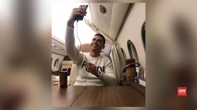 VIDEO: Selfie Ronaldo Undang Kritik Netizen