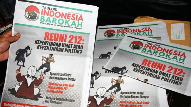 Bawaslu di sejumlah daerah menemukan ribuan eksemplar tabloid Indonesia Barokah. Namun Bawaslu RI menyatakan tabloid itu tak memenuhi unsur kampanye.