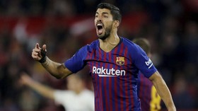 Man United vs Barcelona: Pique Sebut Suarez Lawan Menyebalkan