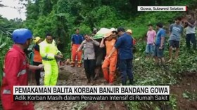 Balita Korban Banjir Gowa Dimakamkan