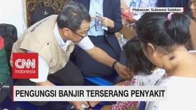 Pengungsi Banjir Makassar Mulai Terserang Penyakit