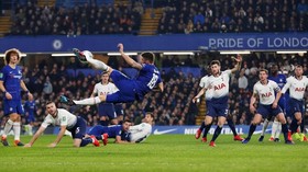 FOTO: Chelsea Bangkit dan Menang Atas Tottenham di Piala Liga