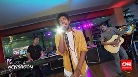 Music at Newsroom: Teddy Adhitya - 'Healer'