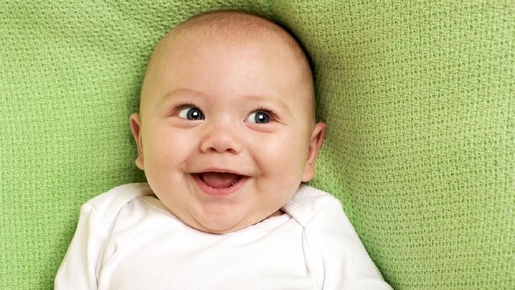 Nama bayi perempuan Palindrom selain bagus, juga bermakna unik, Bun. Yuk, simak bersama apa sih palindrom?