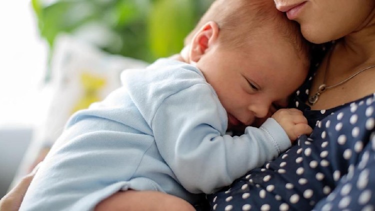 Memberi nama bayi dengan awalan huruf X juga bisa jadi referensi Bunda lho.