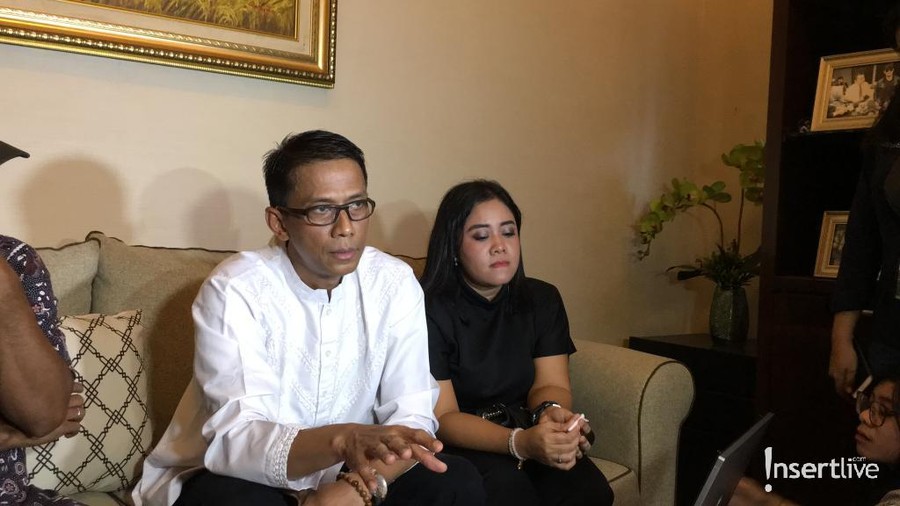 Sebut Tak Dukung Vanessa Angel, Sang Ayah Beri Klarifikasi Ayah Vanessa Angel, Doddy Sudrajat, memberikan klarifikasi atas pernyataan Vanessa Angel dan pemberitaan media yang menyebut Vanessa tidak didukung keluarga.