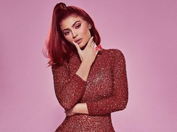 Sambut Valentine, Kylie Jenner Rilis Koleksi Kosmetik Baru