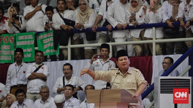 Capres Prabowo Subianto menjanjikan rasio pajak dapat mencapai 16 persen, tetapi juga berniat memangkas pajak orang pribadi dan badan usaha jika terpilih.