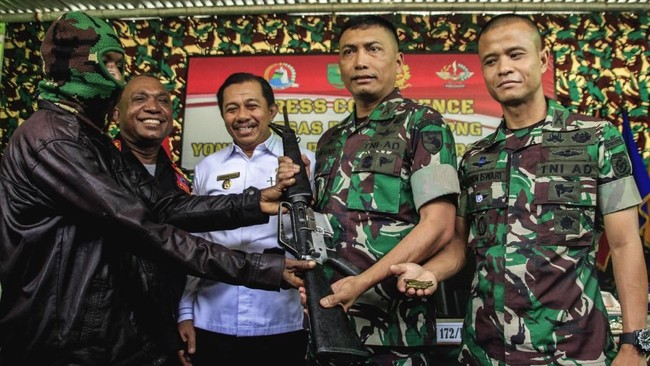 Tentara Pembebasan Nasional Papua Barat-Organisasi Papua Merdeka (TPNPB-OPM) bersedia berdialog dengan pemerintah Indonesia dan PBB.
