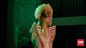 Kabaret Haute Couture Jean Paul Gaultier