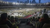 FOTO: Suasana Hangat Peringatan Harlah ke-73 Muslimat NU Peringatan hari Lahir (Harlah) ke-73 Muslimat Nahdlatul Ulama (NU) diperangi Minggu (27/1) Pagi di Gelora Bung Karno (GBK), Senayan, Jakarta.