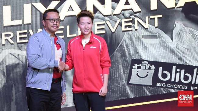 Menpora Imam Nahrawi mengucapkan terima kasih kepada Liliyana Natsir yang memutuskan pensiun usai pertandingan final Indonesia Masters 2019.