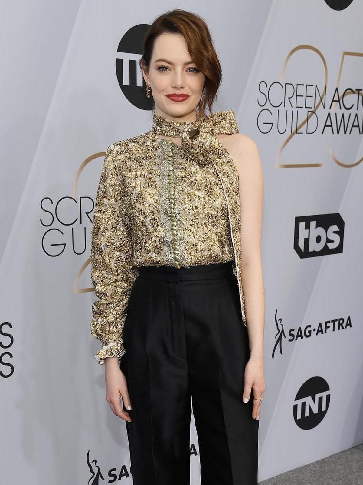 Dilansir dari Vogue&comma; berikut tujuh gaun terbaik dalam ajang penghargaan SAG Awards 2019&period;