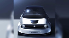 Honda Hati-hati Rilis Mobil Listrik di Indonesia