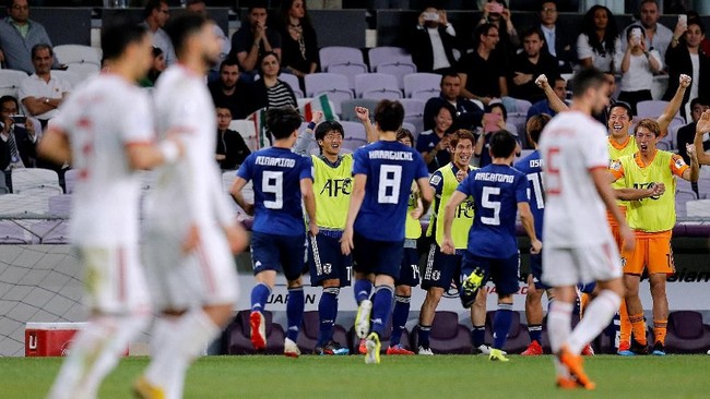 Jepang mengalahkan Iran 3-0 dalam laga semifinal Piala Asia 2019 yang berlangsungdi Stadion Hazza bin Zayed, Al Ain, Uni Emirat Arab, Senin (28/1).