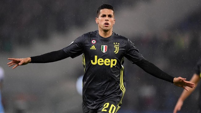 Juventus dan Man City terlibat dalam pertukaran pemain. Danilo resmi merapat ke Turin, sementara Joao Cancelo dipastikan menjadi anggota baru di Stadion Etihad.