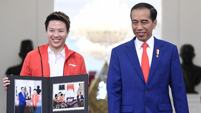 Liliyana Natsir tercatat sebagai atlet Indonesia yang paling sukses di ajang Olimpiade.