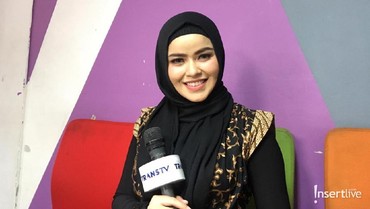 Mantap Berhijab, Siti Liza Kebanjiran Job