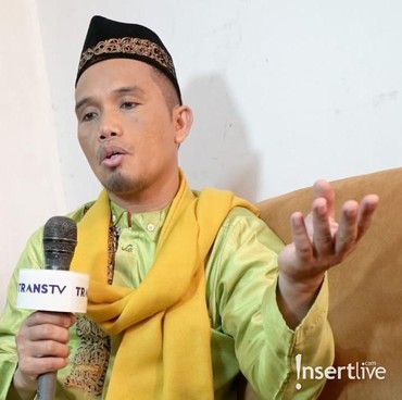 Pasca Kepergian Istri, Ustaz Maulana Tak Mau Jauh dari Anak
