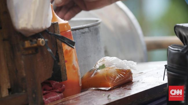 Hepatitis A menjangkiti warga Kabupaten Pacitan, Jawa Tengah. Penyakit ini umumnya ditularkan melalui konsumsi makanan dan minuman.