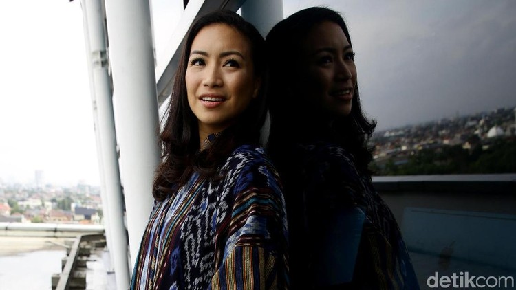 Rahayu Saraswati atau Sara Djojohadikusumo Rahayu Saraswati atau Sara Djojohadikusumo menjalani sesi foto di kantor detikcom