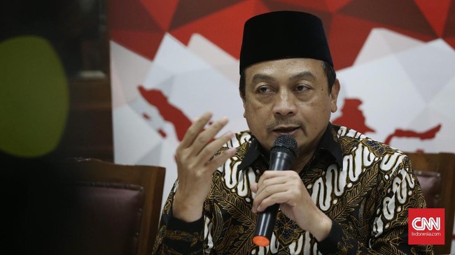 Mantan ketua GNPF-Ulama, Bachtiar Nasir mengatakan jelang Pemilu 2019 ada calon yang tiba-tiba menyumbang untuk masjid, padahal sebelumnya hura-hura dugem.