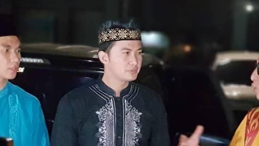 Sempat Buron beberapa hari lalu, hari ini, Jumat (8/2) Mandala Shoji menyerahkan diri ke Kejaksaan Agung.
