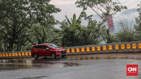 Kenali Ciri-ciri Rem Tangan yang Tidak Pakem