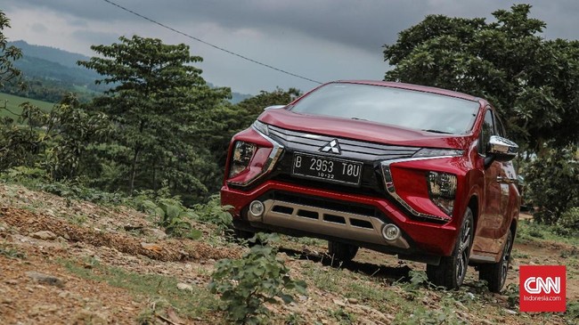 Desain Xpander buka suara bagaimana asal usul desain bagian depan low MPV besutan Mitsubishi itu untuk mengalahkan penjualan Avanza.