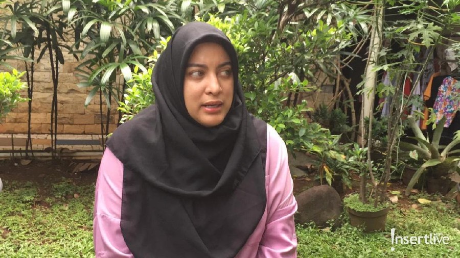 Jane Shalimar memberikan tanggapannya atas penahanan Vanessa Angel yang dilakukan oleh pihak kepolisian Polda Jatim.