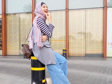 Masuki 27 Tahun, Intip 6 Pesona Indah Dewi Pertiwi