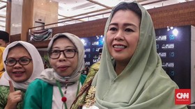 Yenny Wahid Kritik Aksi Sandi Kibarkan Bendera NU di Kampanye
