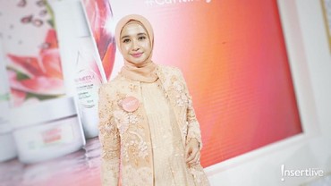 img-title Penjelasan Zaskia Sungkar soal Isu Rumah Tangga Laudya Cynthia Bella