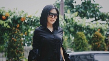 Terpopuler: Gaun Nikah Syahrini hingga Fakta Jungkook BTS