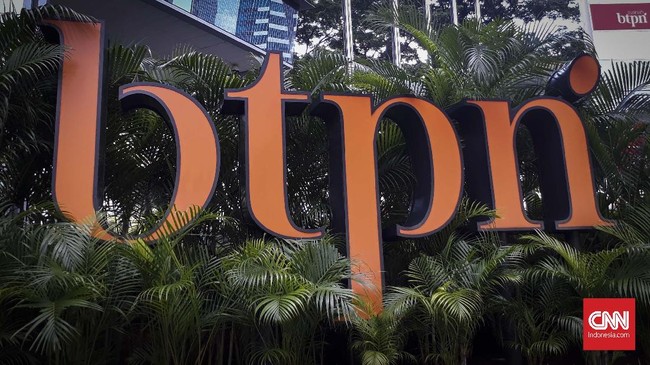 BTPN memangkas karyawan hingga 5.500 orang untuk bertransformasi menjadi bank digital.