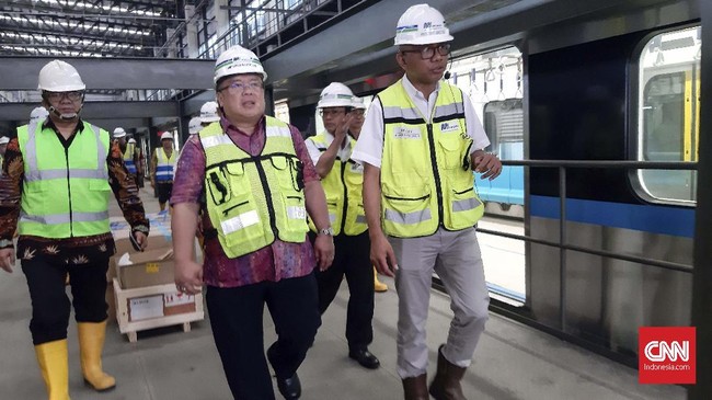 Kepala Bappenas Bambang Brodjonegoro berharap kota-kota besar lainnya mengadopsi pembangunan MRT Jakarta, seperti Bekasi, Bogor, Tangerang, Depok.