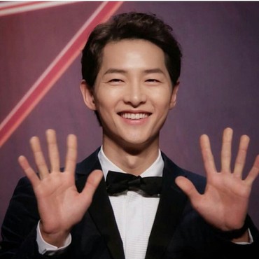 Ini yang Dilakukan Song Joong Ki Usai Gugat Cerai Song Hye Kyo
