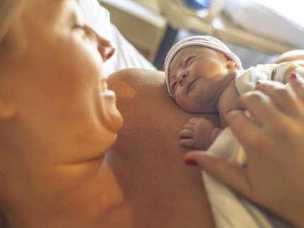Pentingnya Inisiasi Menyusu Dini bagi Ibu dan Bayi