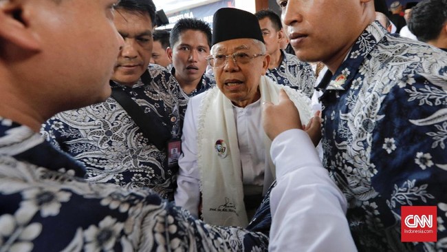 Calon wakil Presiden nomor urut 01 Ma'ruf Amin merespons pernyataan calon presiden nomor urut 02 Prabowo Subianto tentang pertahanan di Indonesia.
