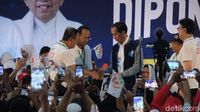 Sindiran Jokowi Soal Surat Suara Tercoblos hingga Selang Darah RSCM