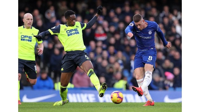 FOTO: Chelsea Pesta Gol ke Gawang Huddersfield