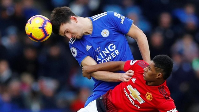 Manchester United dikabarkan telah sepakat menggelontorkan dana sebesar 80 juta poundsterling atau setara Rp1,3 triliun untuk mendatangkan Harry Maguire.