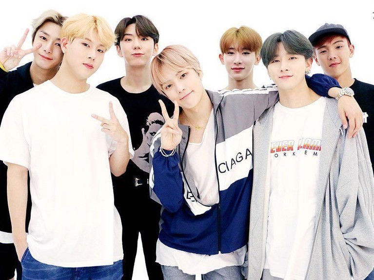 Dilansir dari Soompi, berikut daftar nama idol K-Pop yang akan debut dan comeback di bulan Februari ini. Mana yang Insertizen paling tunggu-tunggu?