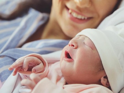 Kenali, Berbagai Sebab ASI Belum Keluar di Hari Pertama Bayi Lahir