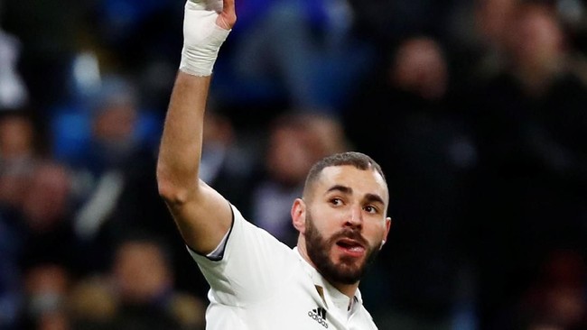Real Madrid berhasil menang telak atas Deportivo Alaves dalam laga Liga Spanyol di Santiago Bernabeu, Minggu (3/2) waktu setempat.