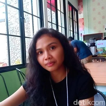 Nggak Bucin, Dea Panendra Pilih Cari Pacar Baru usai Putus Cinta