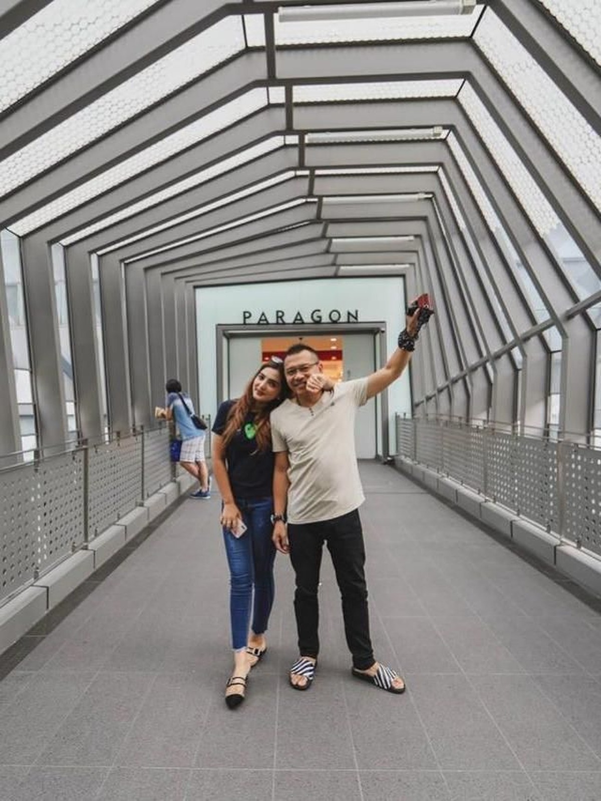 Kasus RUU Permusikan&comma; Ashanty setia membela Anang Hermansyah&period; Mereka juga tak pernah diterpa gosip miring&period; Lalu seperti apa sih keharmonisan Anang dan Ashanty&quest;