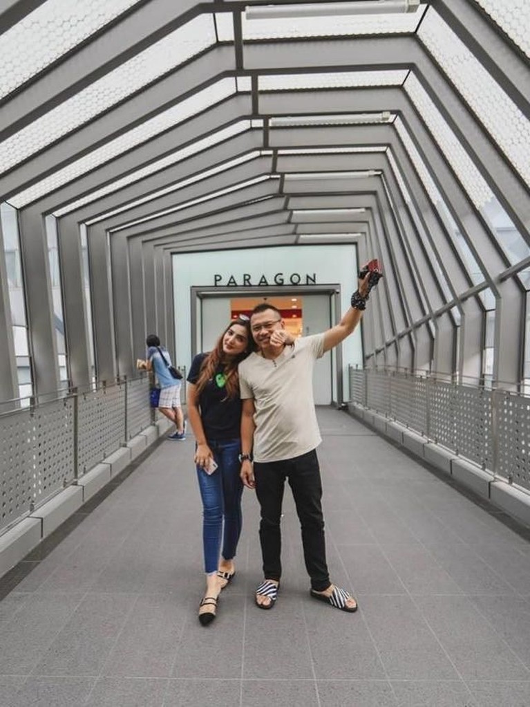 Setia Bela Suami, Intip 7 Potret Keharmonisan Anang-Ashanty Kasus RUU Permusikan, Ashanty setia membela Anang Hermansyah. Mereka juga tak pernah diterpa gosip miring. Lalu seperti apa sih keharmonisan Anang dan Ashanty?
