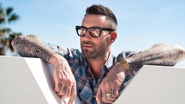 img-title Isu Selingkuh, Adam Levine Ingin Namai Anak Ketiga Pakai Nama Selingkuhan